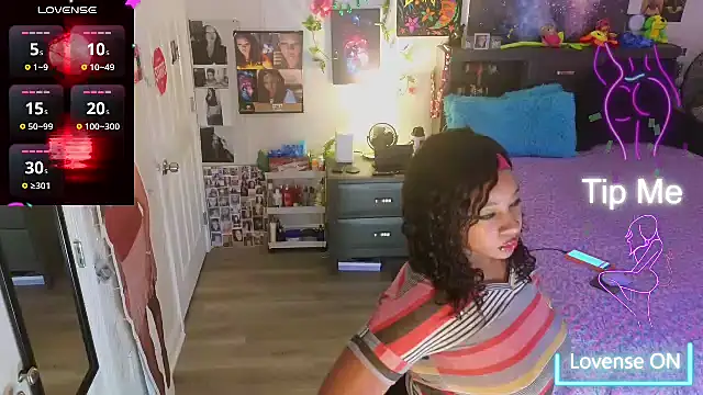 temptressbeauty24 online show from 10-20-25, 03:29