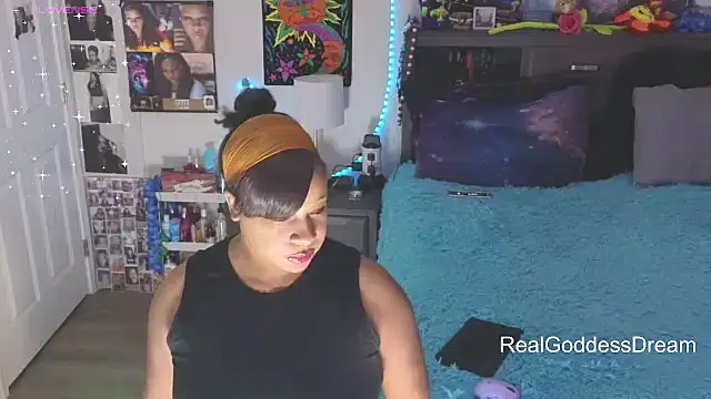 temptressbeauty24 online show from 02-02-26, 03:16