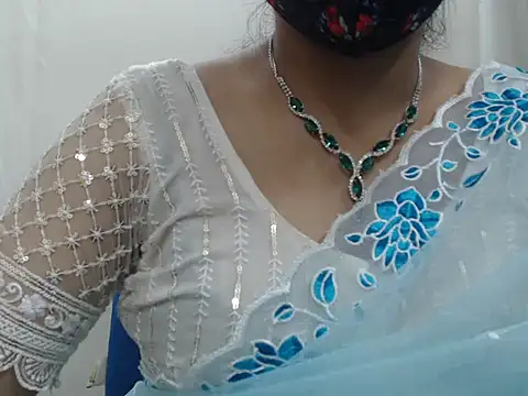 Snapshot of Lovely_Siri_23 chatting on 12-03-25, 08:34 Lovely Siri 23 online show from 12-03-25, 08:34