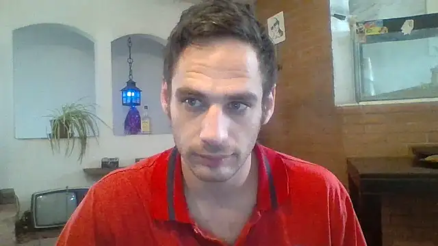 Snapshot of Stevenson988 chatting on 10-17-25, 05:26 Stevenson988 online show from 10-17-25, 05:26