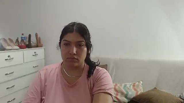 ammarahot7777 online show from 04-11-26, 02:27