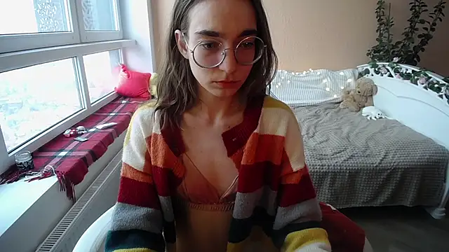 Snapshot of MissLinaDream chatting on 02-23-25, 01:42 MissLinaDream online show from 02-23-25, 01:42