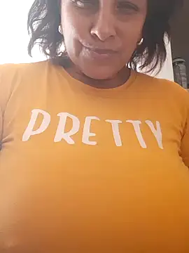 Snapshot of Valeria73 chatting on 02-08-25, 02:16 Valeria73 online show from 02-08-25, 02:16