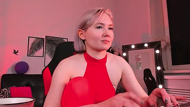 ReiYosimoto online show from 03-03-25, 02:59