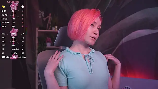 ReiYosimoto online show from 09-10-25, 02:39