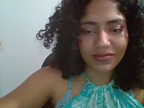 Snapshot of savanahottie chatting on 12-04-25, 03:16 savanahottie online show from 12-04-25, 03:16