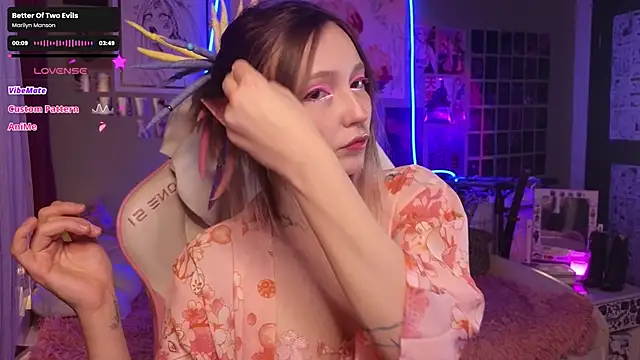 Evie Ro online show from 11-12-25, 09:25