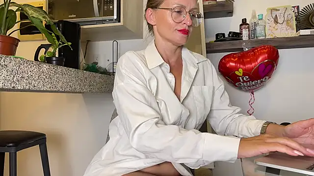 mommy nadin online show from 02-24-25, 11:41