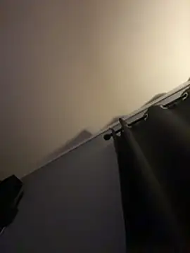 Snapshot of MadyTaylor chatting on 11-16-25, 01:55 MadyTaylor online show from 11-16-25, 01:55