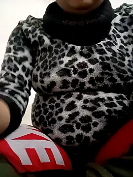 Snapshot of 09punjabi chatting on 01-20-25, 01:53 09punjabi online show from 01-20-25, 01:53