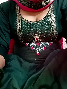 Snapshot of 09punjabi chatting on 10-08-25, 08:23 09punjabi online show from 10-08-25, 08:23