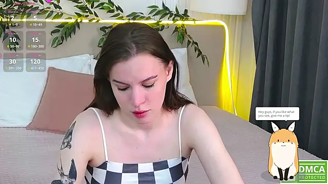 AmaliaBell online show from 10-28-25, 01:25