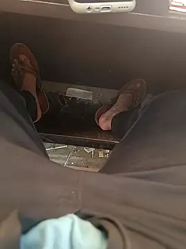 u wan me online show from 03-08-25, 09:39