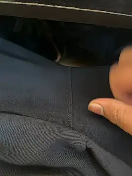 u wan me online show from 02-26-26, 04:33