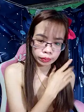   Mai-love19   online show from 03-03-25, 10:06