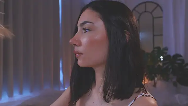 AmyArmstrong online show from 11-15-25, 08:38