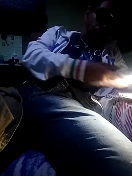 Elcogetuquieres online show from 11-04-25, 08:24