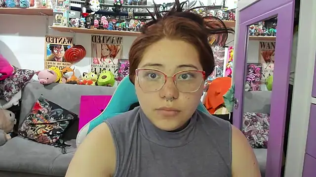 Snapshot of soficammy chatting on 12-04-25, 09:45 soficammy online show from 12-04-25, 09:45