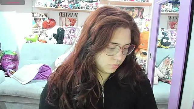 Snapshot of soficammy chatting on 12-21-25, 08:49 soficammy online show from 12-21-25, 08:49