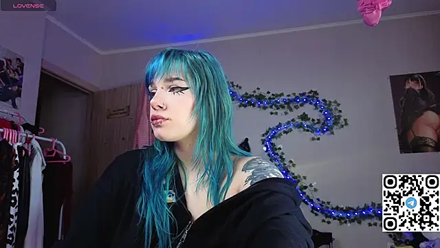 Silvia Santorskii online show from 02-12-26, 06:19