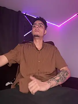 bigryann23 online show from 01-18-26, 02:59