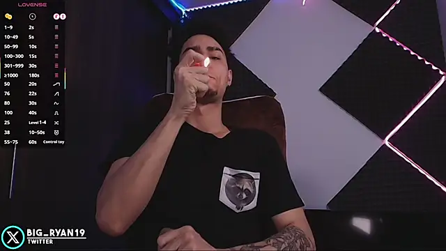 bigryann23 online show from 02-08-26, 08:12