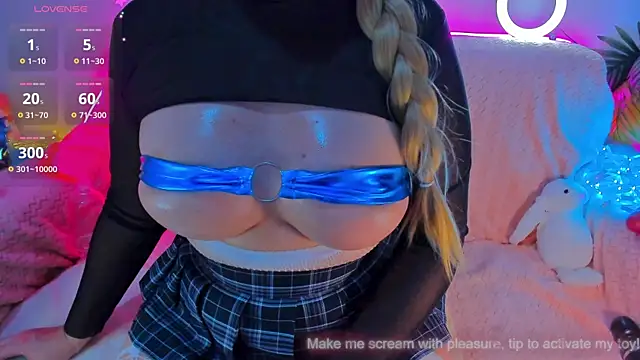 Snapshot of Blessed_Insomnia chatting on 12-05-24, 08:33 Blessed Insomnia online show from 12-05-24, 08:33